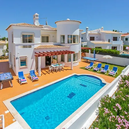 فيلة Susana By *